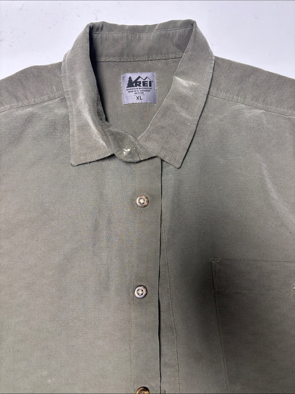 REI Sage Green Casual Button-Front Shirt